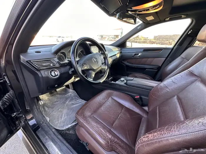 مرسيدس E300 2011 سيدان 6