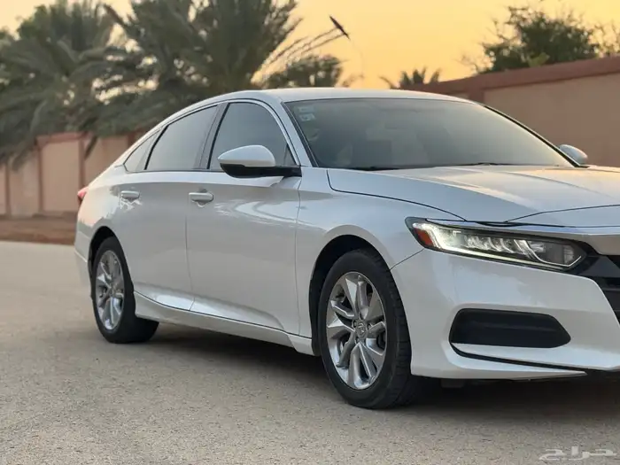 للبيع هوندا اكورد 2019 استاندر سعودي 0