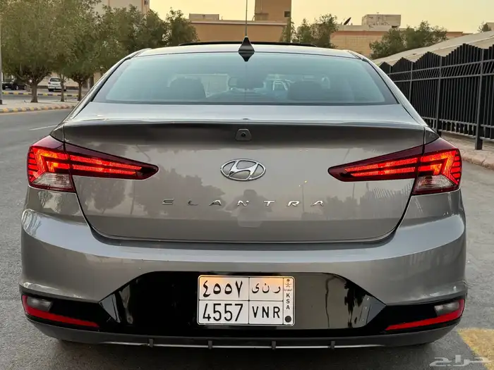 هيونداي النترا فل كامل موديل 2020 ( بحالة ممتازة ) 8