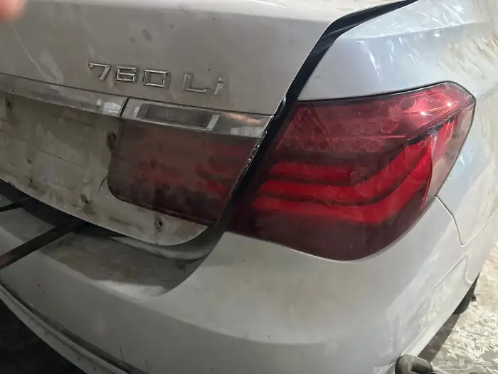 BMW 760 اسطبات 0