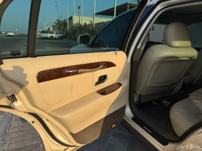 للبيع لينكون نظيف جدا  بحالة ممتازة 1998 17