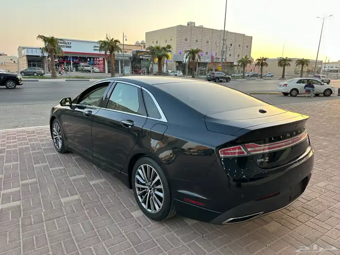 لنكون MKZ موديل 2019 17