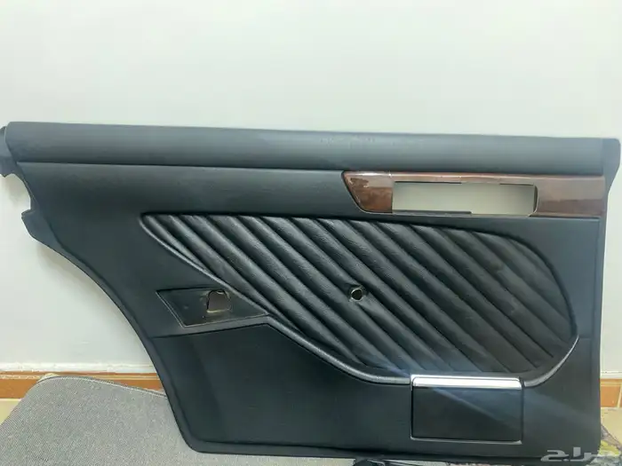 قطع مرسيدس بنز w126 1990 4