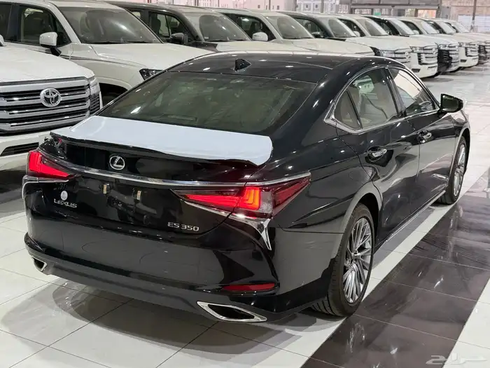 لكزس ES 350 بريمي CC بلس 2025 نظام 50-50 11