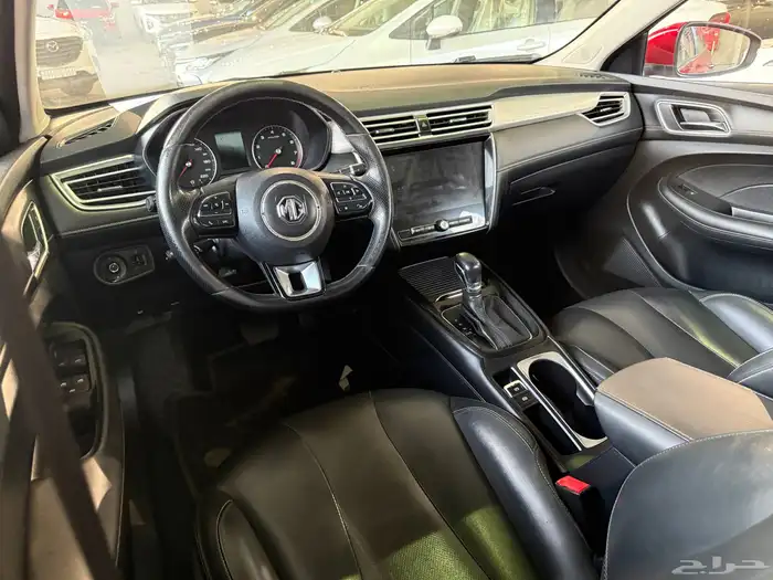 ام جي 5 فل كامل سيارة نظيفة ممشي 97 الف كيلو موديل 2022 7