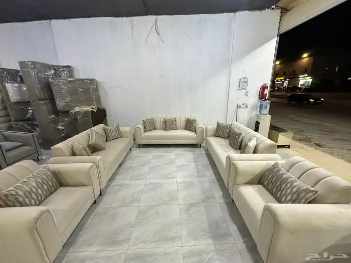 كنبات ومجالس ومطابخ وغرف نوم 43