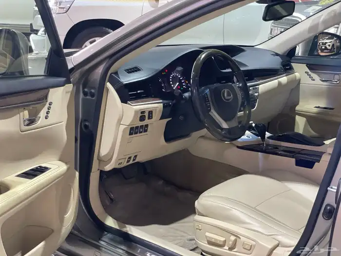 لكزس ES350 2016 ممشى 210 الف فقطط 18