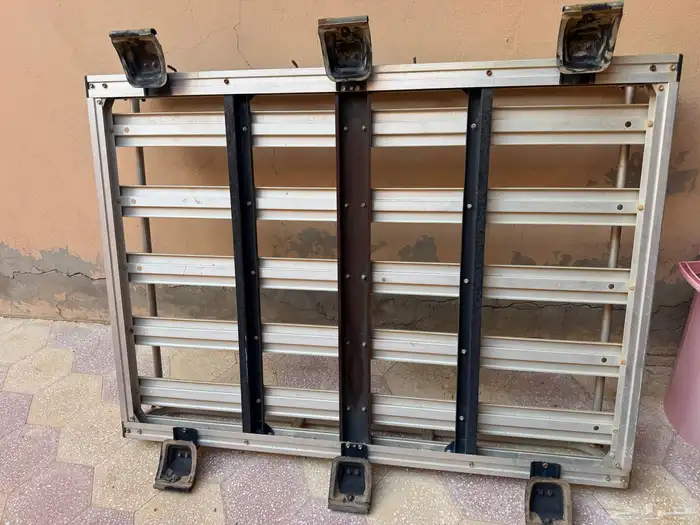 سلة سفر جيب تويوتا 2