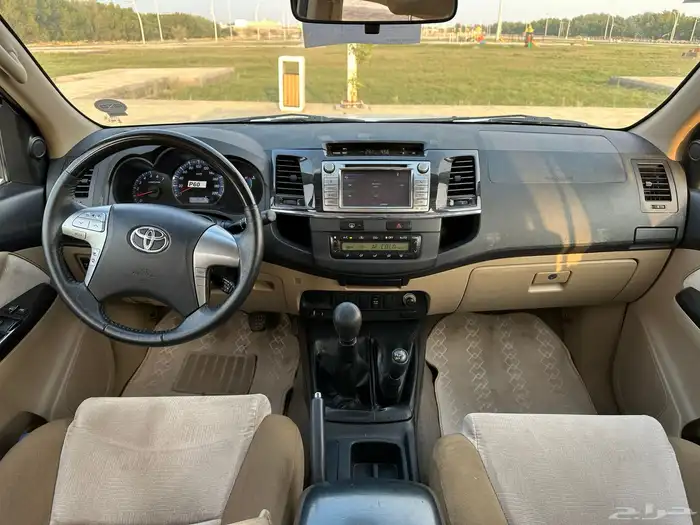 فورتشنر 2014 قير عادي VXسته سلندر 11