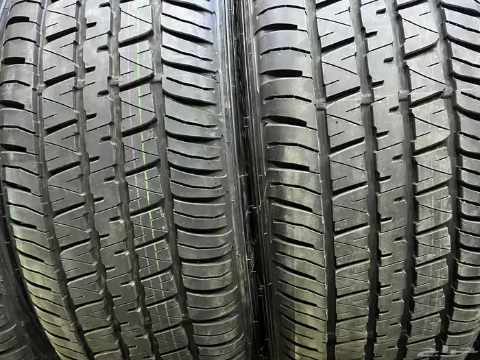 جنوط جيب لاندكروزر 2024 مع كفرات دلوب  مقاس 265.55.20 2