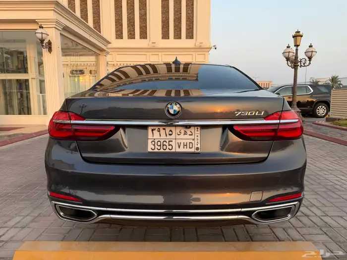 بي ام دبليو730Li موديل 2017 مواصفات خاصة 13