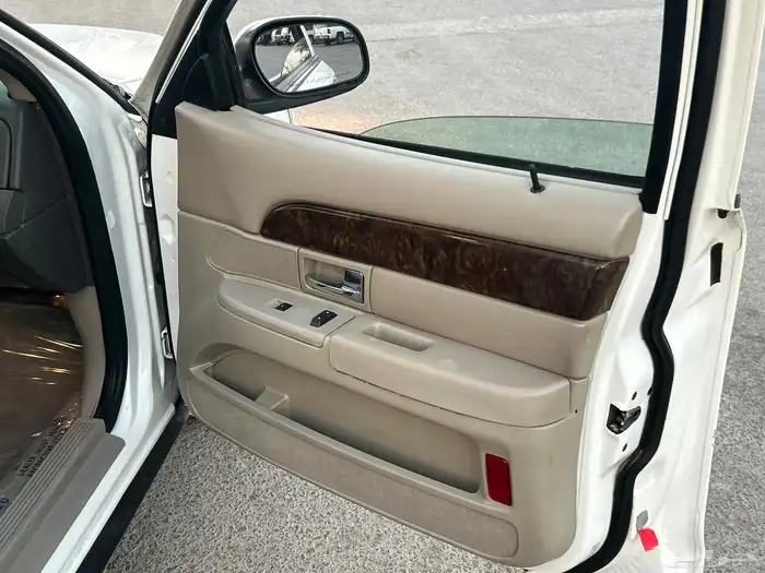 فورد ماركيز 2011 نضيف فل كامل 90