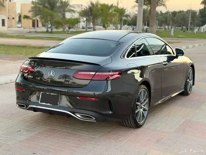 مرسيدس كوبيه E200 2023 كالجديد 11