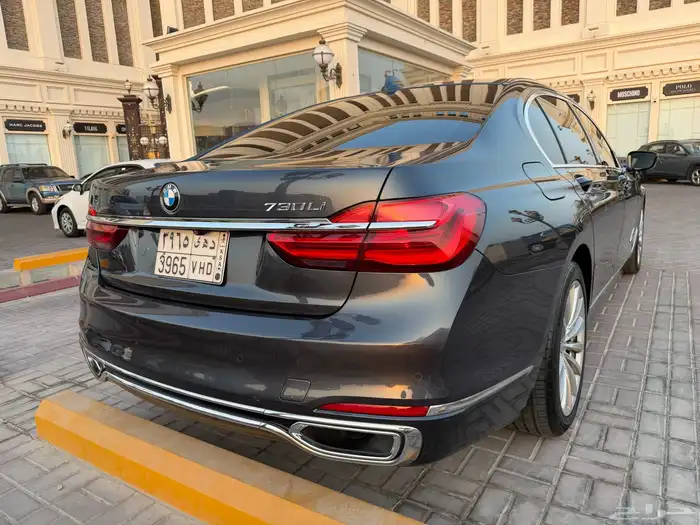 بي ام دبليو730Li موديل 2017 مواصفات خاصة 15