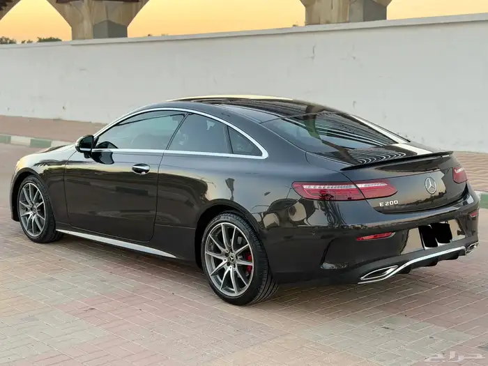 مرسيدس كوبيه E200 2023 كالجديد 12