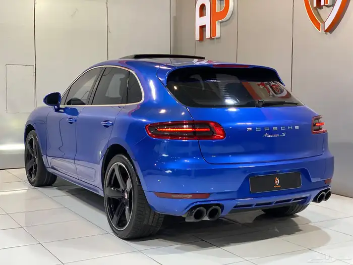 بورش ماكان S 2015 بحالة نظيفة 6