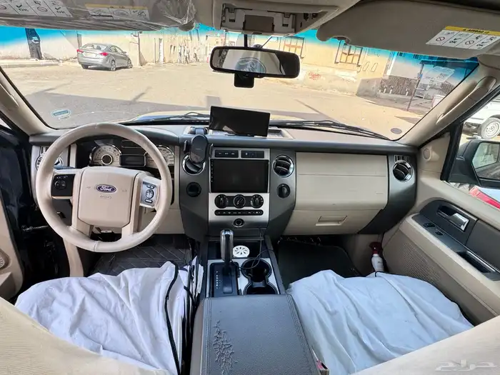 FORD EXPEDITION 2012 (LONG CHASSIS) 6