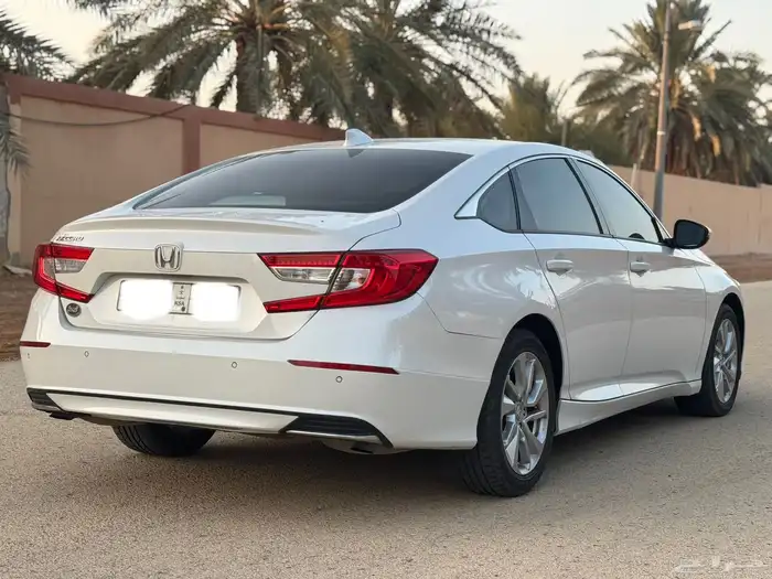 للبيع هوندا اكورد 2019 استاندر سعودي 2