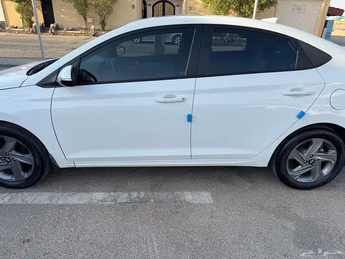 اكسنت للبيع الموديل 2021 فل كامل ماشيه 106 الف 1