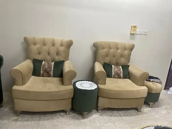 عددها ثمانية 1