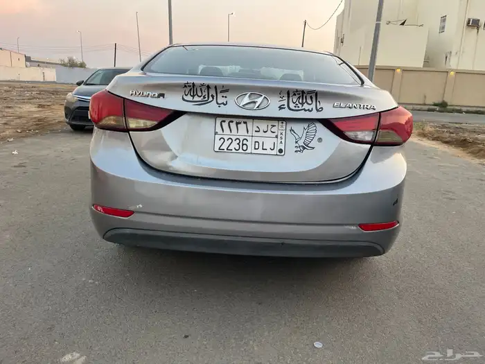 Hyundai elantra 2016 6