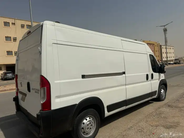 فيات دوكاتو 2013 1