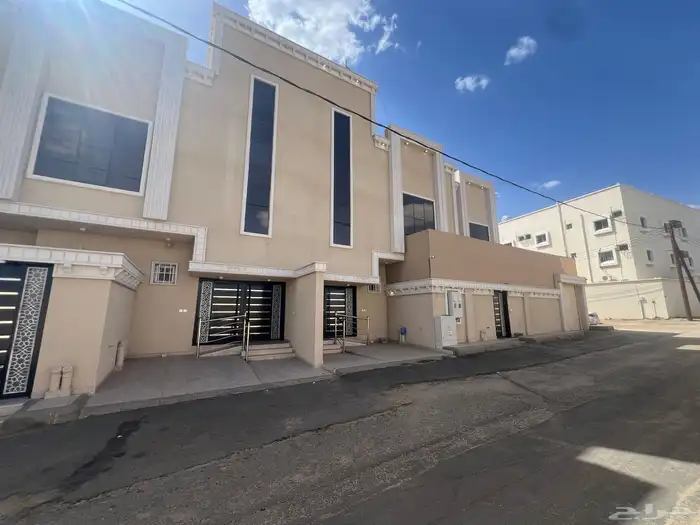 اخر روف بملحق حي النعمان بالقرب من القاعدة الجوية بسعر 730 3
