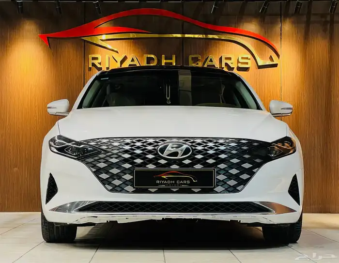 هيونداي ازيرا 2021 سعودي ( بحاله ممتازه) 1