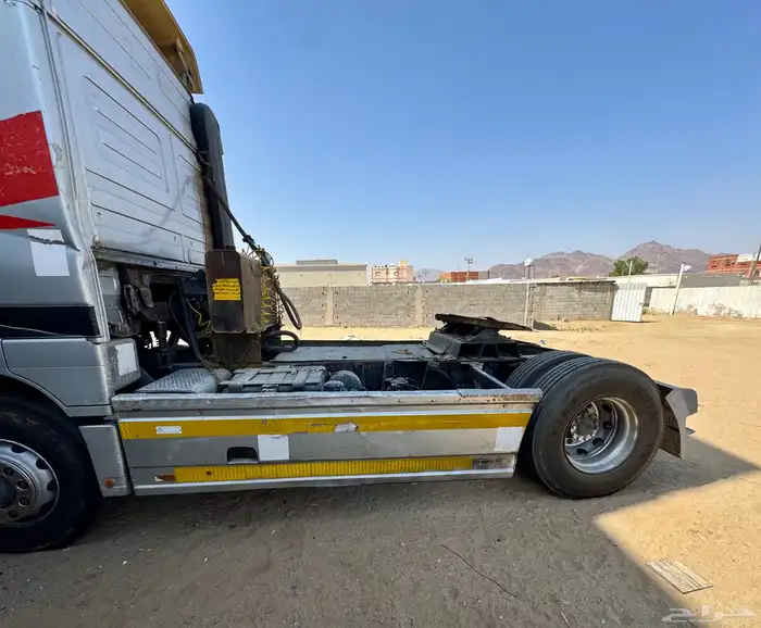 راس تريلة أكتروس 2001 1