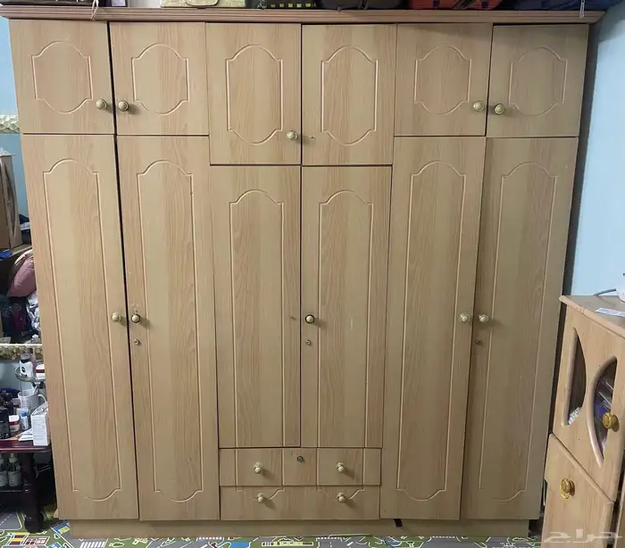 (urgent sale)King Bed Set with 6Door Wardrobe 2
