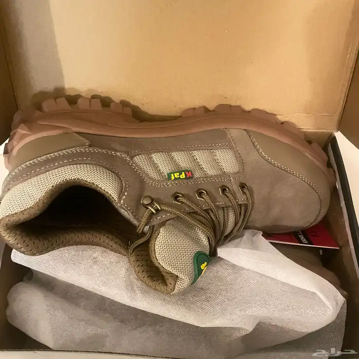 شوز السلامه جديده للبيع 0