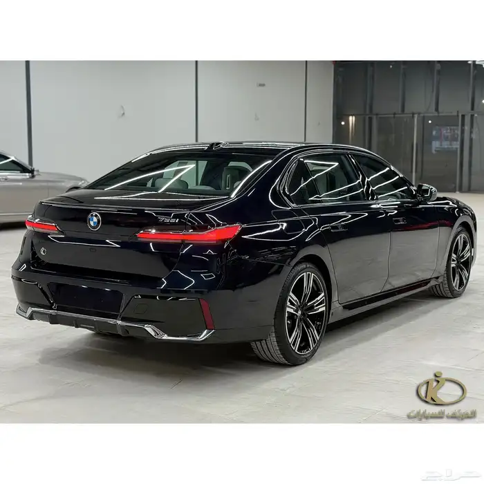 بي ام دبليو - 735i 2026 - ناغي 3