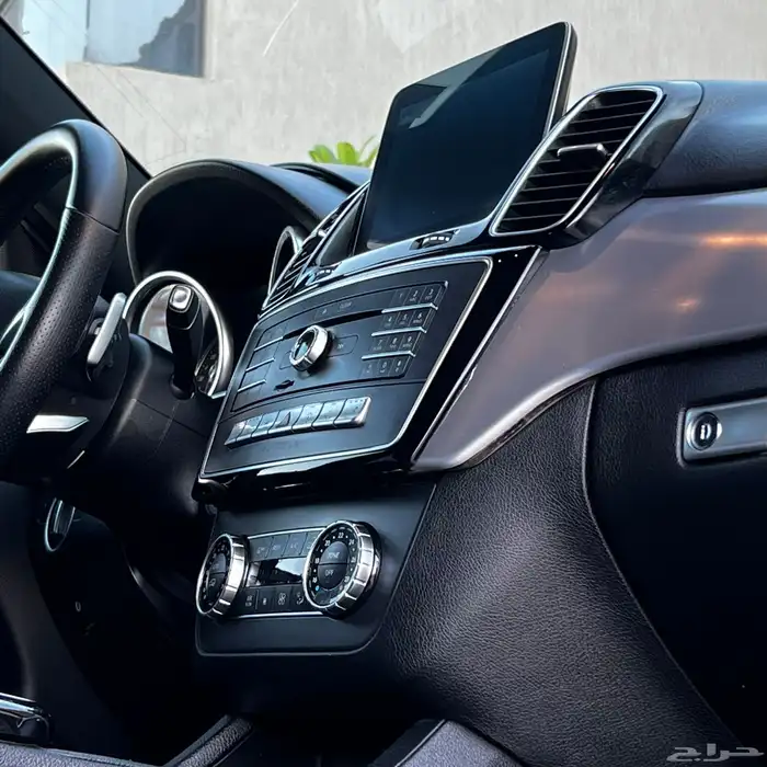 مرسيدس 2016 فئة GLE 500 فل كامل كت AMG موتر شرط الفحص 37