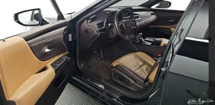 لكزس es300 2021 وكاله استيراد 9