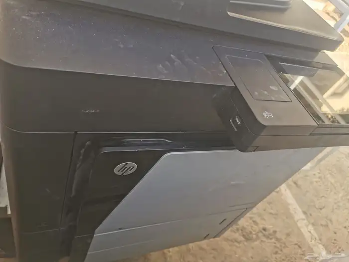 أغراض مكتبة للبيع 0