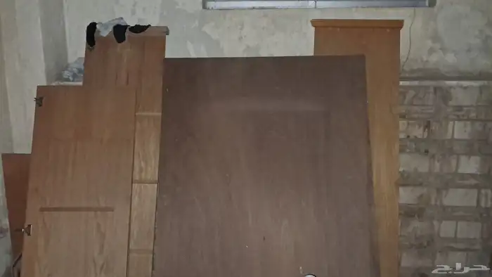 دولاب وكمدينة للبيع 1