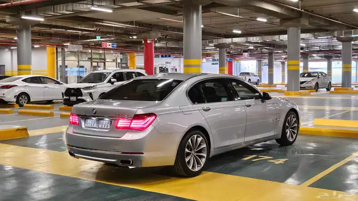 بي ام دبليو bmw 730 li 2013 من النوادر 43