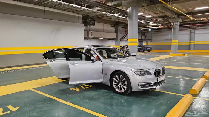 بي ام دبليو bmw 730 li 2013 من النوادر 47