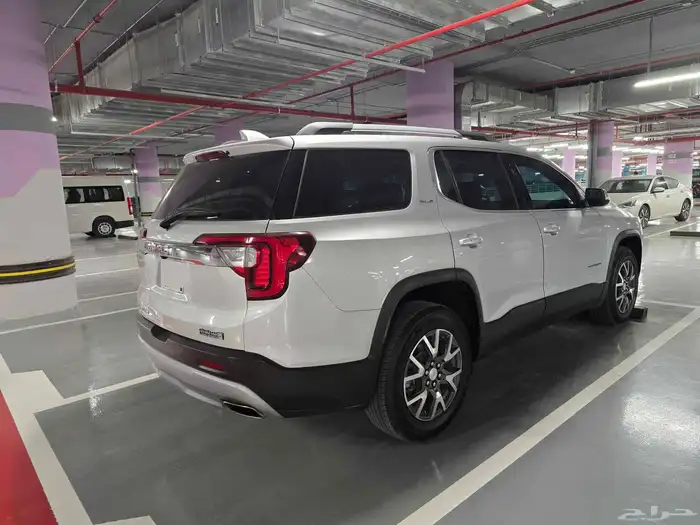 GMC ACADIA SLE V6 2020 3