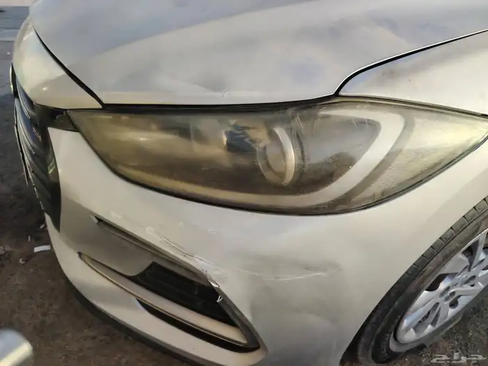 يوجد جميع انوع قزازات الشمعات وتلميع انوار وتفصيل الشمعات 0