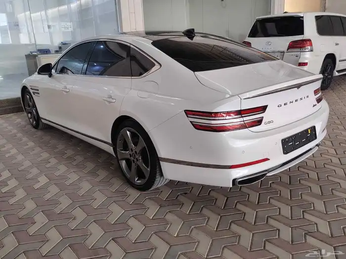 سياره جنسس g80 نظيفه مره منوه المستخدم ممشى 70 رويال 7