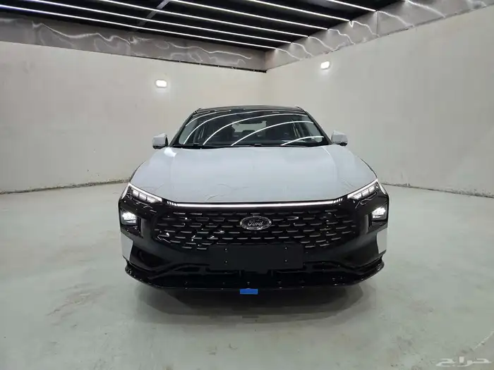 فورد تورس تيتانيوم 2026 0