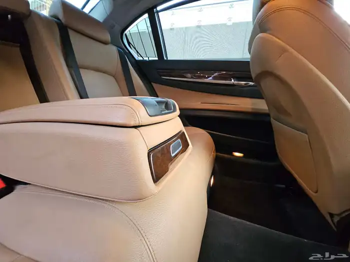 بي ام دبليو bmw 730 li 2013 من النوادر 17
