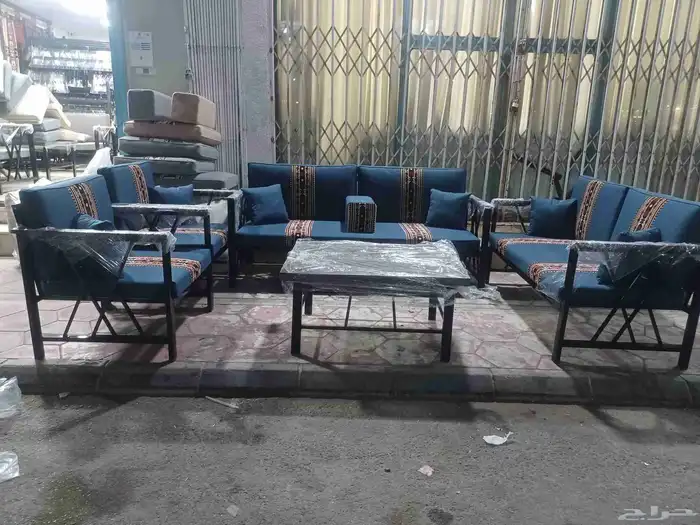 جلسة خارجية 7 أشخاص 0