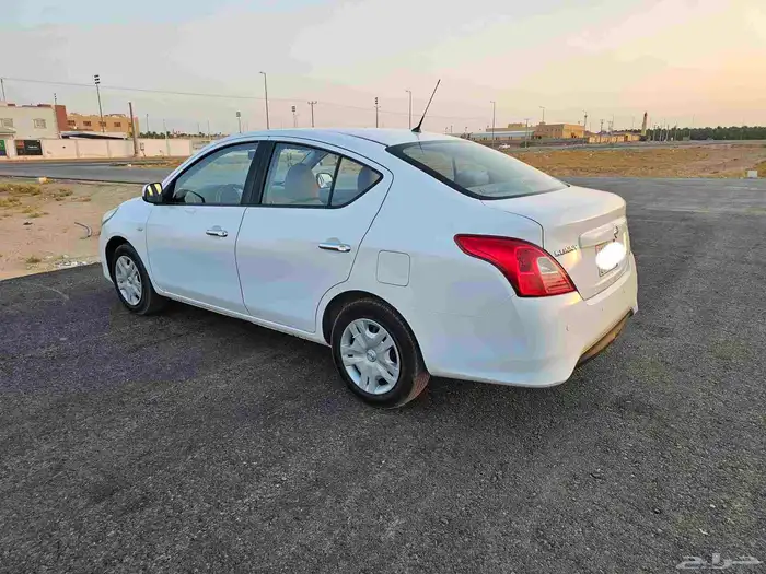 صني 2022 ابيض 4