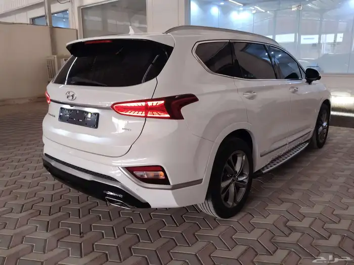 سياره هواندي سنتافي 220 ديزل مكينه 2200كوري ون مليون نضيفه م 9