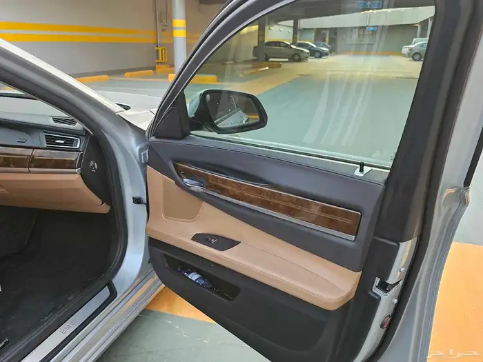 بي ام دبليو bmw 730 li 2013 من النوادر 9