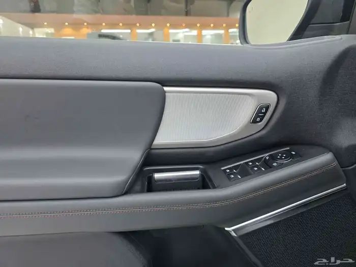 فورد اكسبديشن اكتيف 2025 4