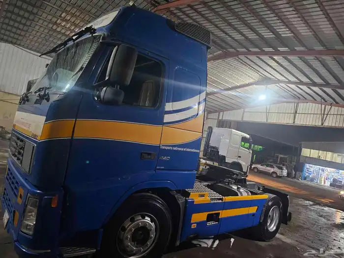 رأس فولفو 2008 8