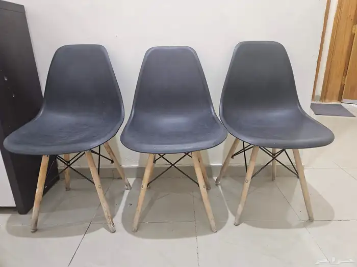 كراسى نظيفه جدا 0